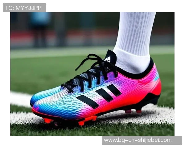 探索足球铁钉鞋的魅力与技术革新助力球员在赛场上表现出色